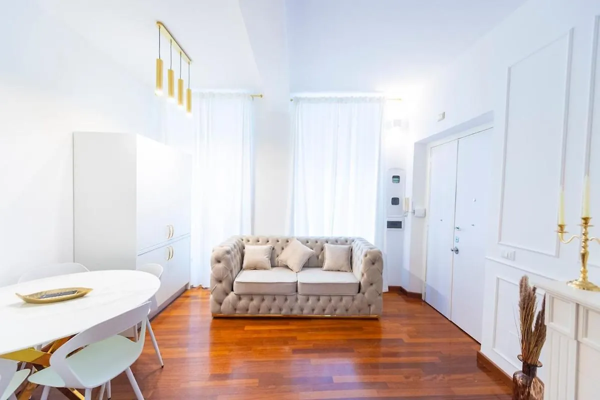 Trevi Fountain Superior Suites Rome Apartment