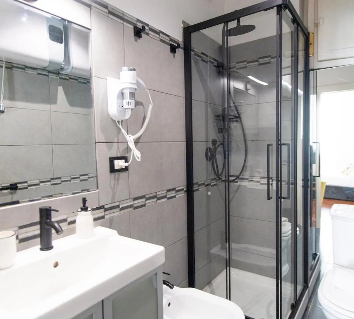 Trevi Fountain Superior Suites Rome 0*,  Italy