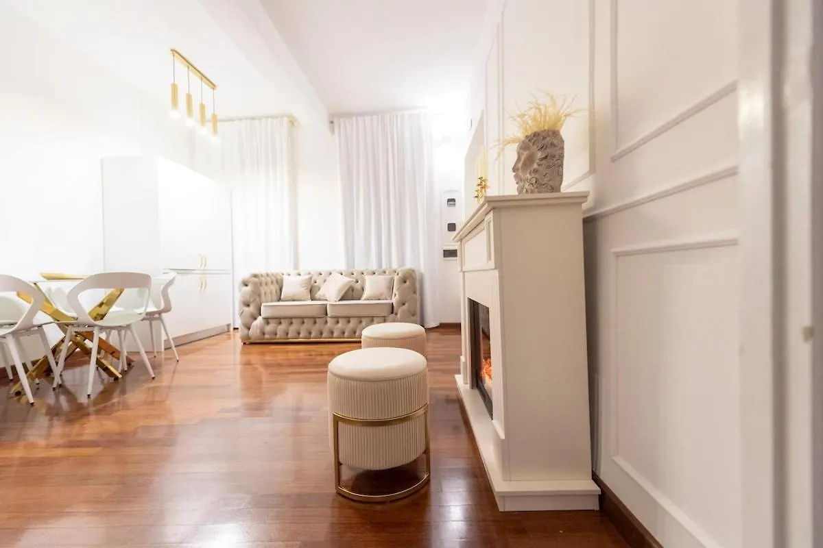 Trevi Fountain Superior Suites Rome Apartment